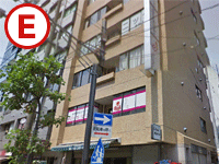 E地点